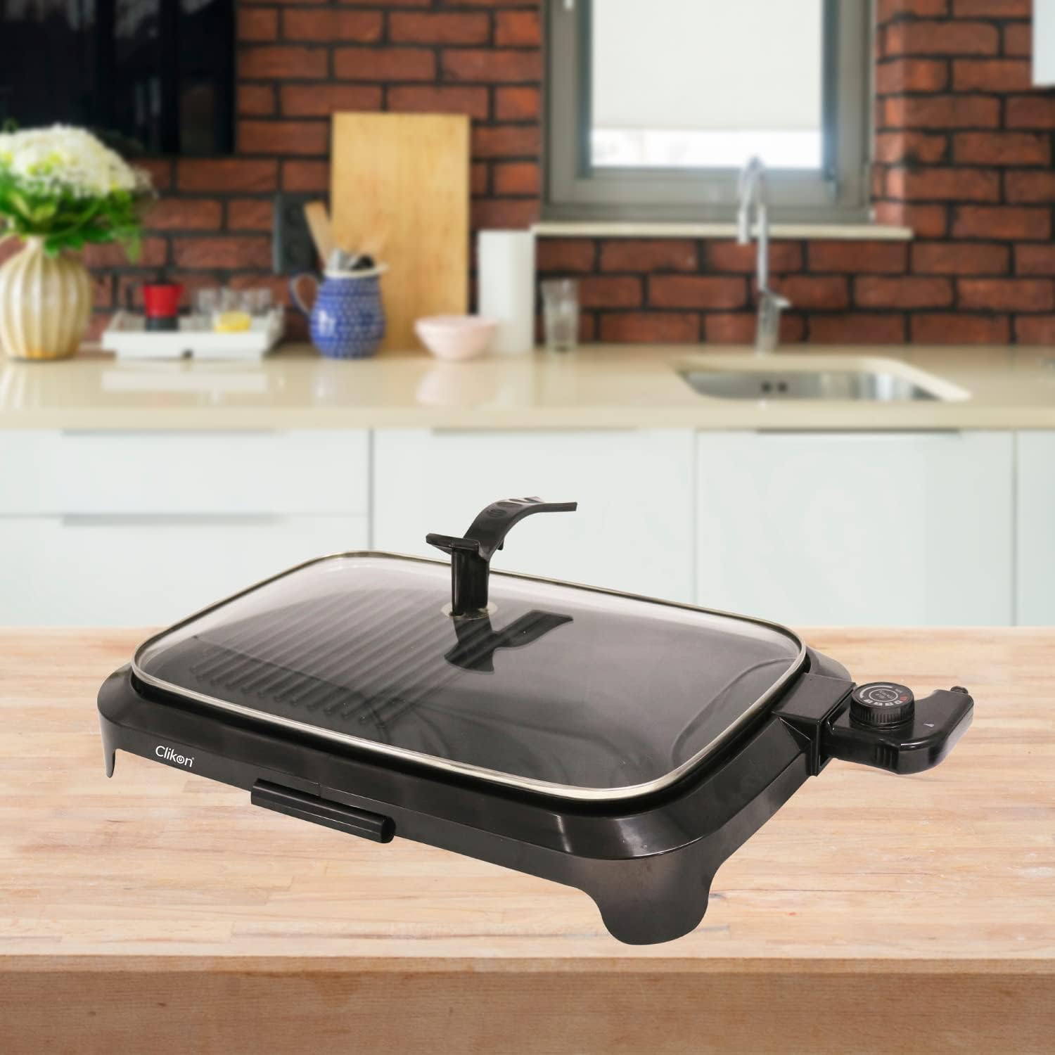 Clikon Open BBQ Grill With Glass Lid 1600w