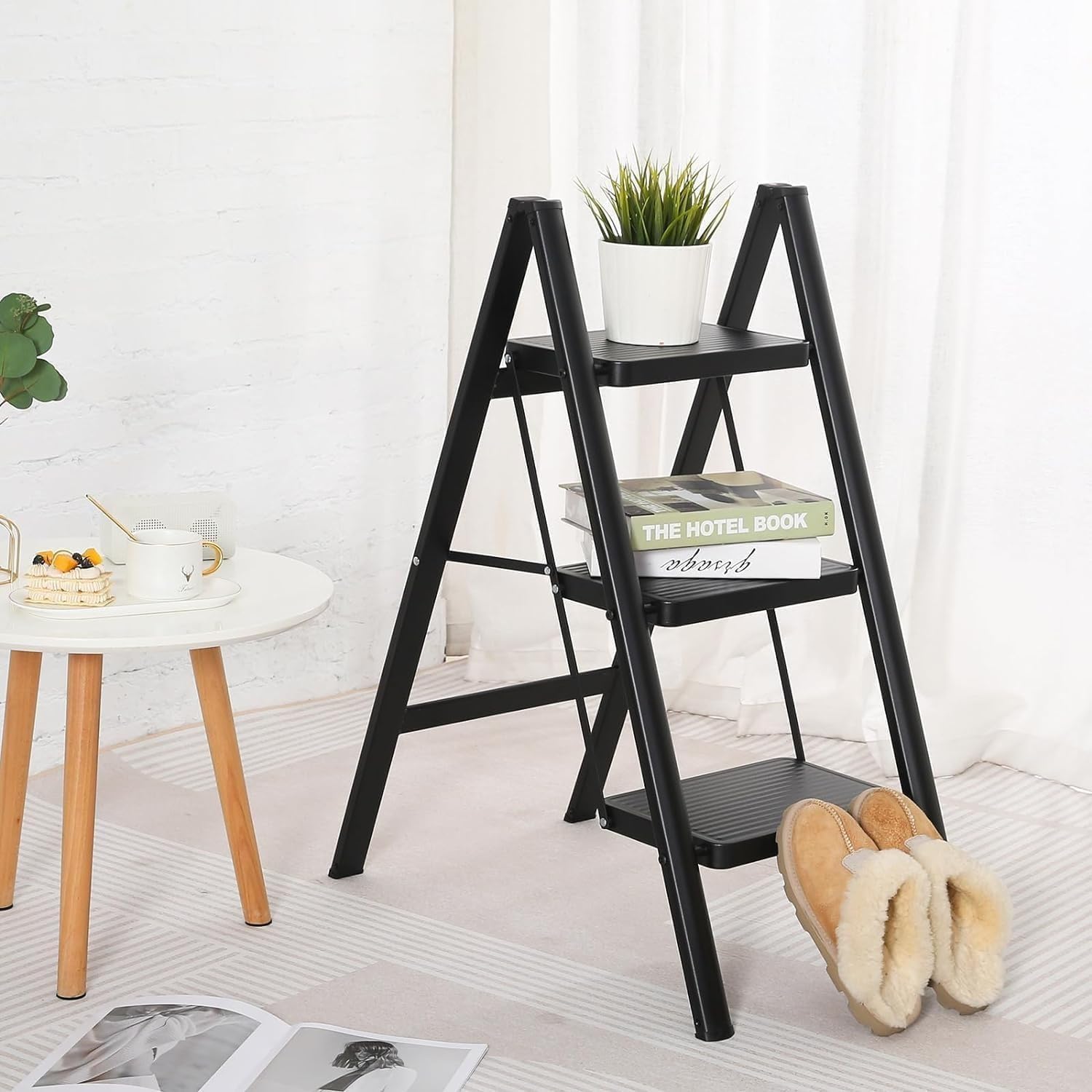 3 STEPS LADDER