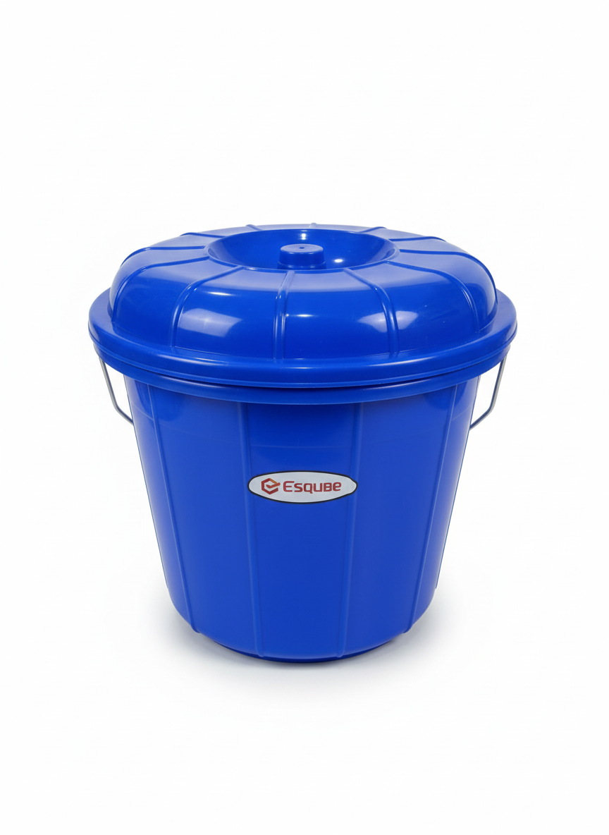 دلو بلاستيكي بغطاء رقم: 13